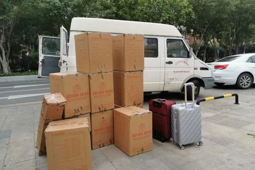 兴宾行李托运公司